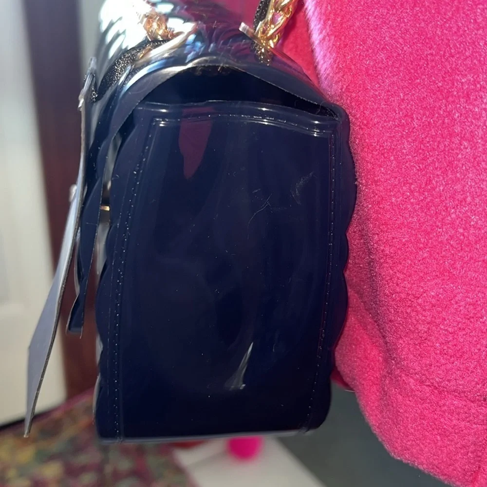 Deluxity LA  Jelly bag  2 way Quilted Crossbody / shoulder bag  Navy/ Gold chain